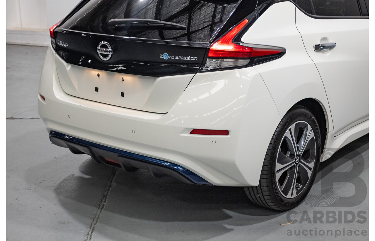4/2020 Nissan Leaf ZE1 4d Hatchback Super White Dedicated Electric EV 110kw