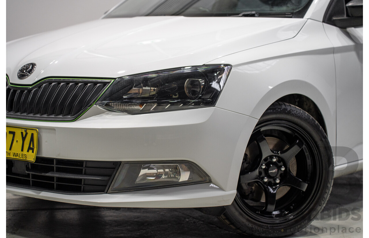 10/2015 Skoda Fabia 81 TSI FWD NJ 4d Wagon White 1.2L