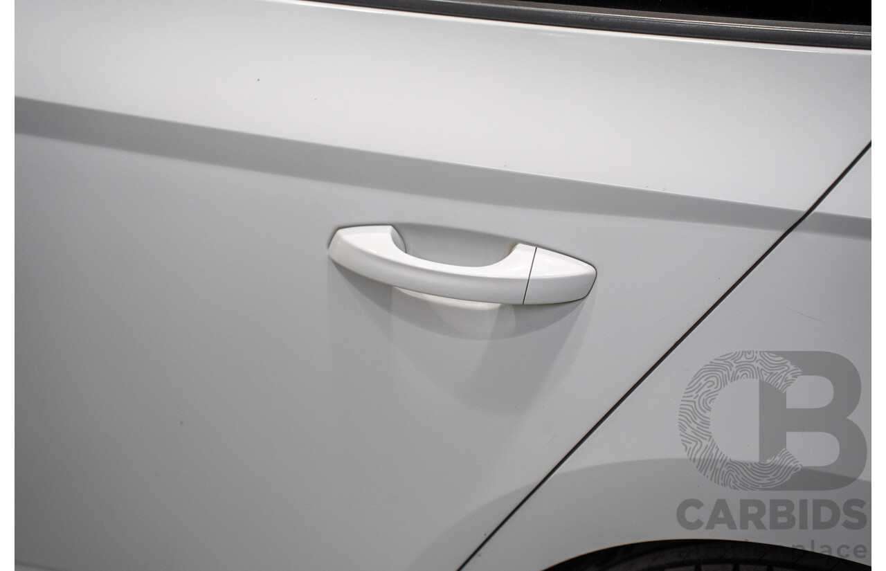 10/2015 Skoda Fabia 81 TSI FWD NJ 4d Wagon White 1.2L