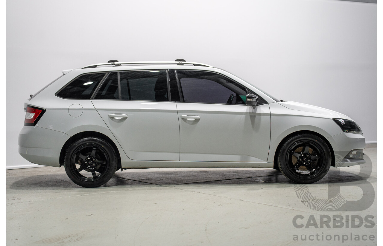 10/2015 Skoda Fabia 81 TSI FWD NJ 4d Wagon White 1.2L