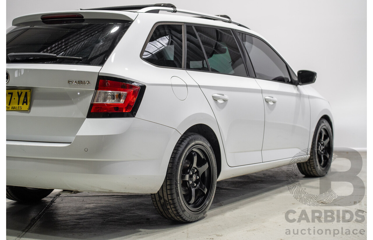 10/2015 Skoda Fabia 81 TSI FWD NJ 4d Wagon White 1.2L