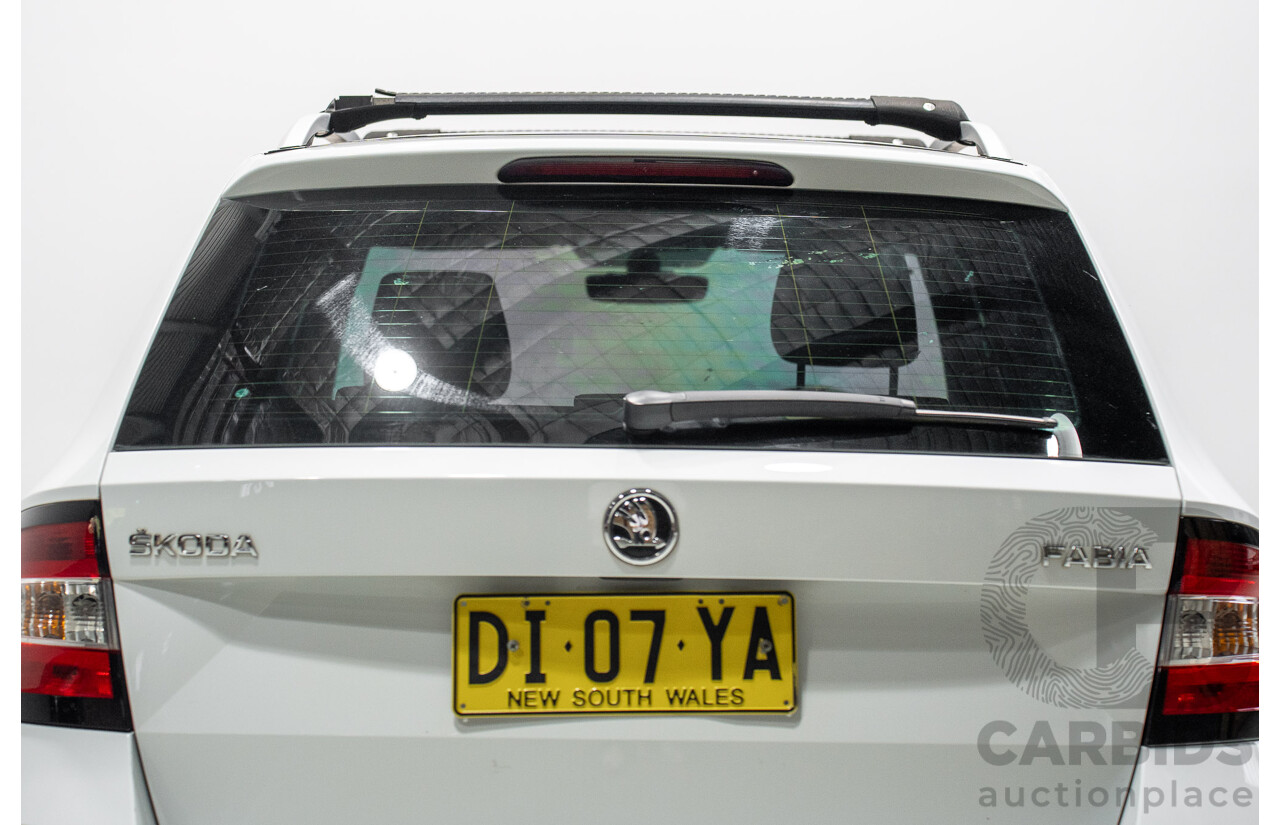 10/2015 Skoda Fabia 81 TSI FWD NJ 4d Wagon White 1.2L