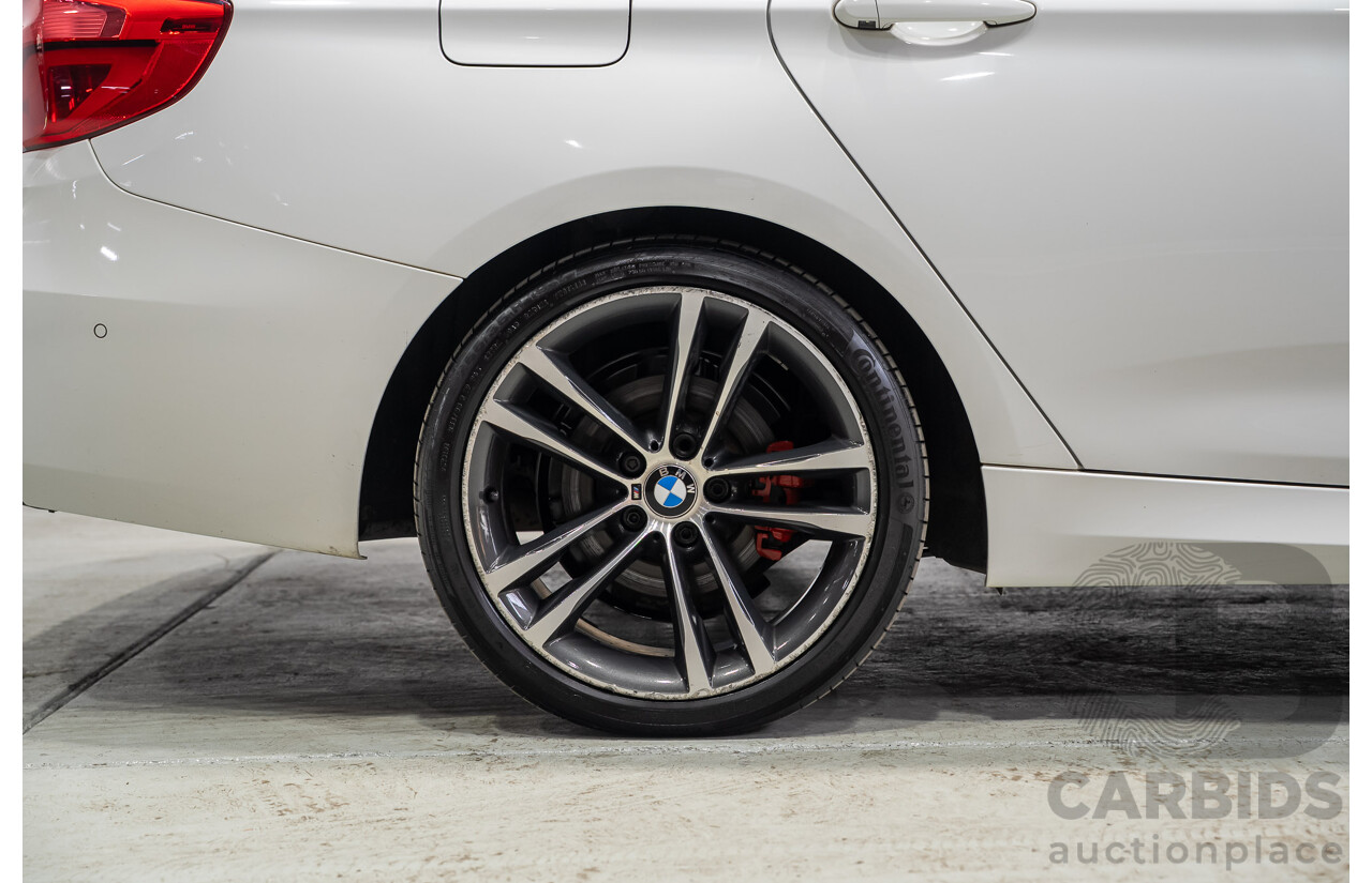 01/2017 BMW 330i M Sport Gran Turismo (RWD) F34 LCI MY17 5d Hatchback White Turbo 2.0L