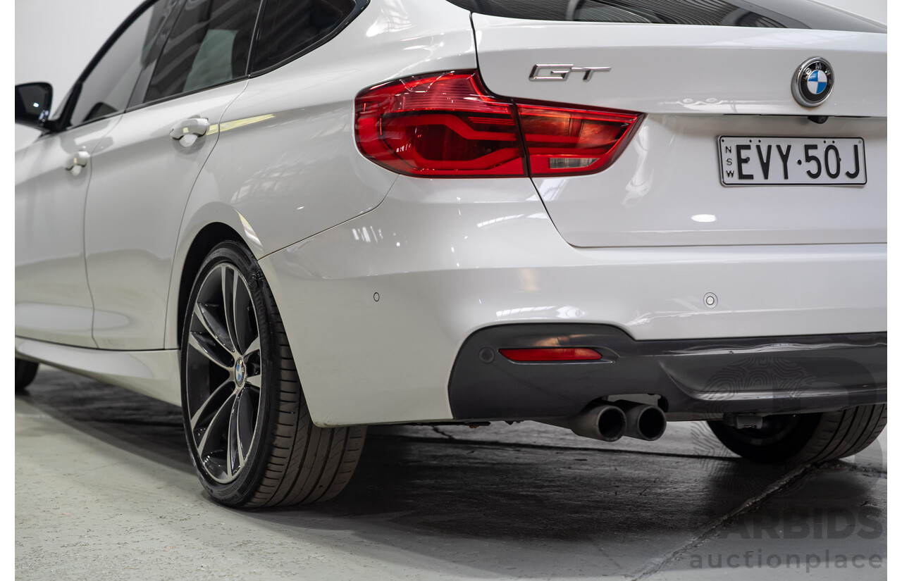 01/2017 BMW 330i M Sport Gran Turismo (RWD) F34 LCI MY17 5d Hatchback White Turbo 2.0L