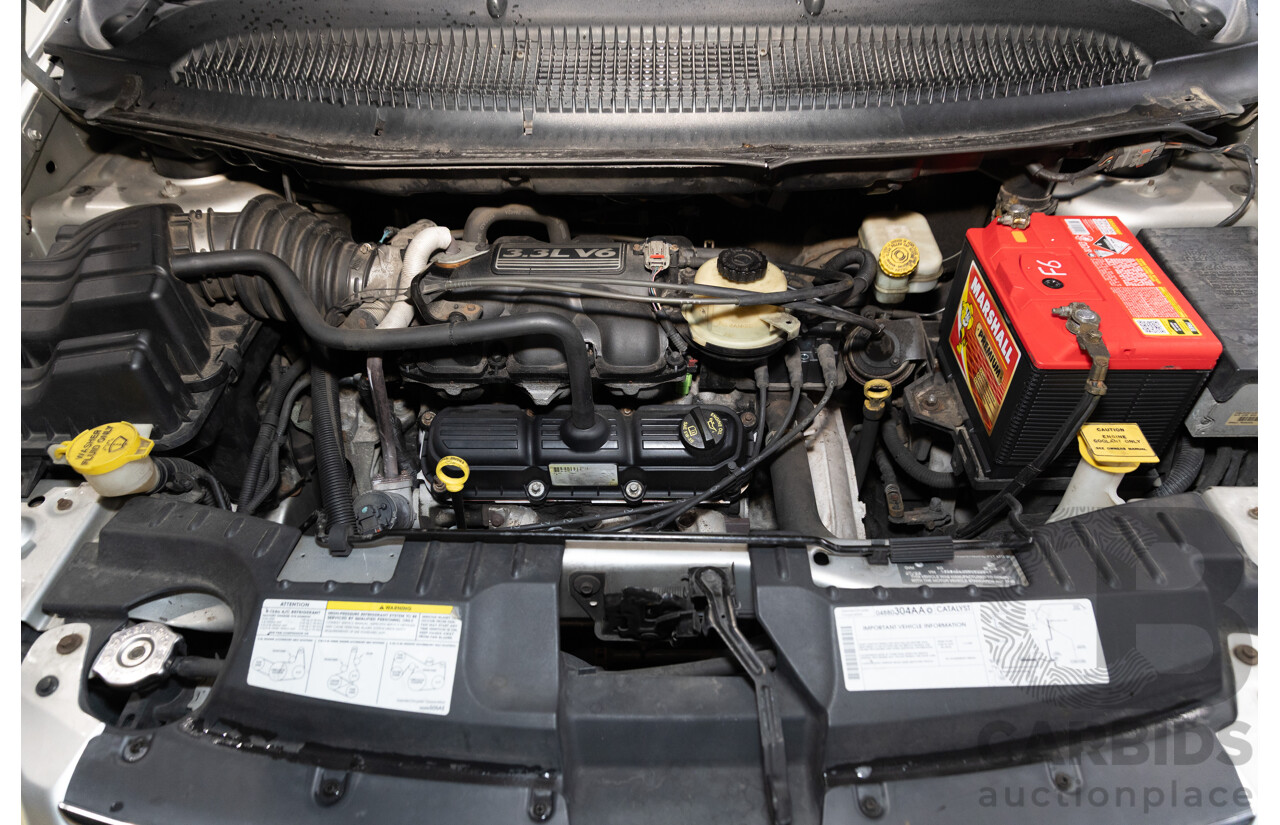 07/2006 Chrysler Voyager LX RG 05 Upgrade 4D Wagon Silver V6 3.3L