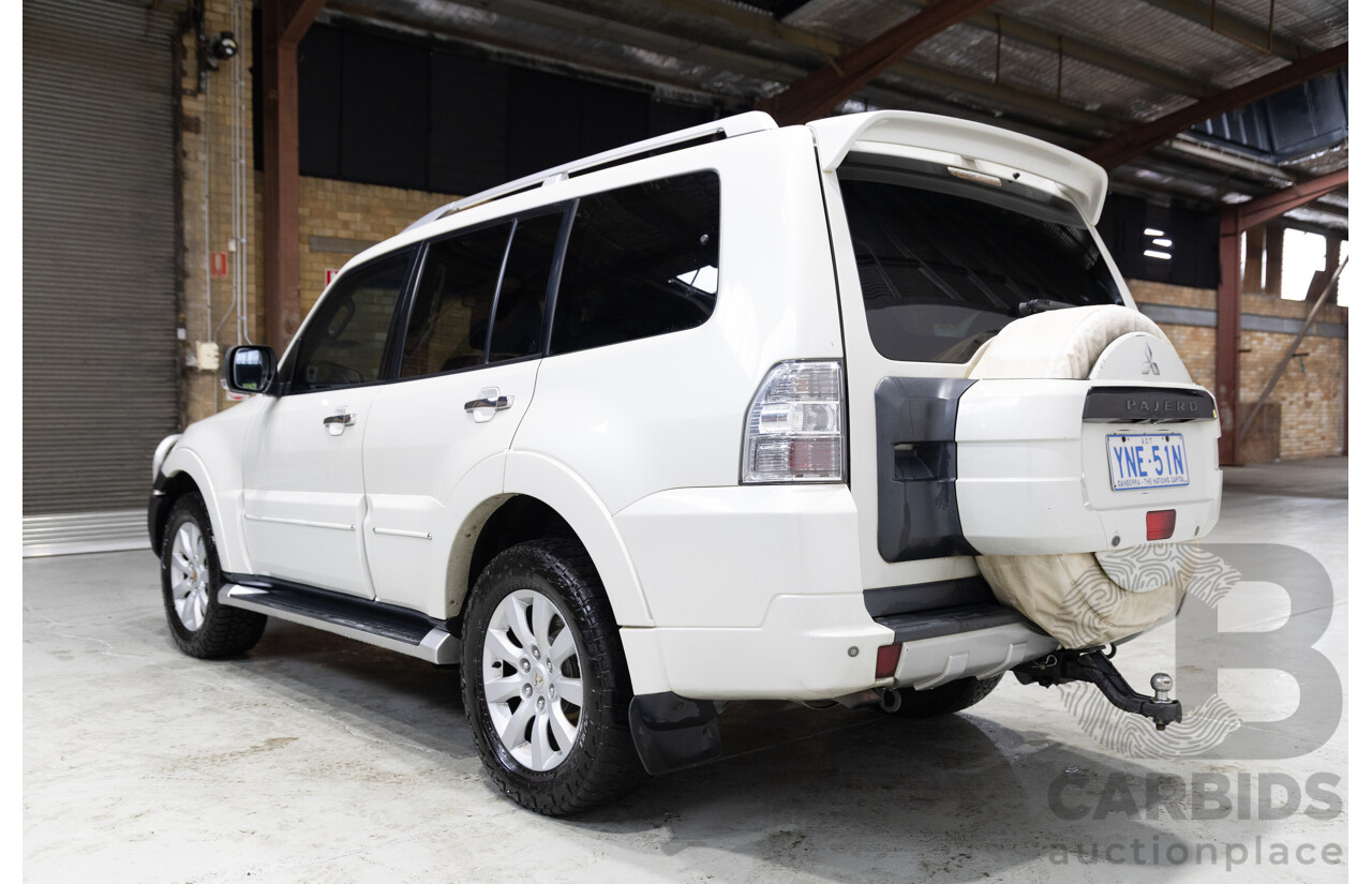 06/2010 Mitsubishi Pajero Exceed LWB (4x4) NT MY10 4d Wagon White Turbo Diesel 3.2L