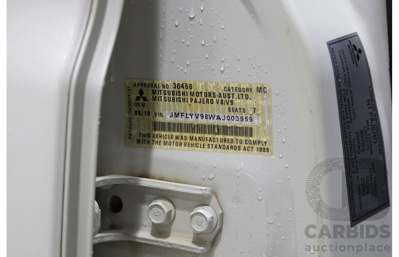06/2010 Mitsubishi Pajero Exceed LWB (4x4) NT MY10 4d Wagon White Turbo Diesel 3.2L