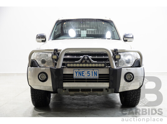 06/2010 Mitsubishi Pajero Exceed LWB (4x4) NT MY10 4d Wagon White Turbo Diesel 3.2L