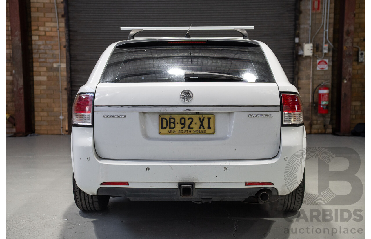 10/2008 Holden Commodore Omega VE MY09 4d Sportwagon White 3.6L