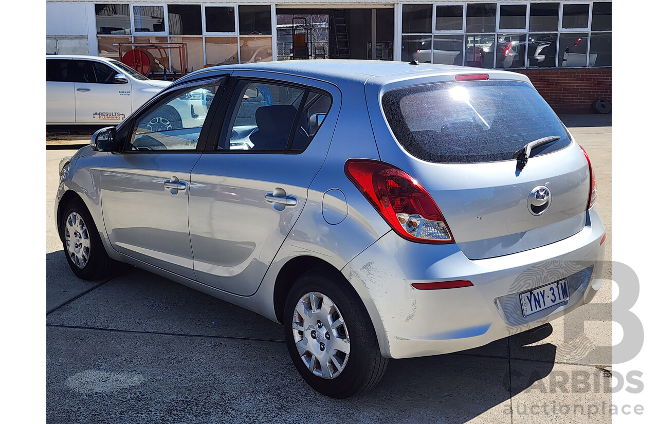 05/2014 Hyundai i20 Active PB MY14 5d Hatchback Silver 1.4L