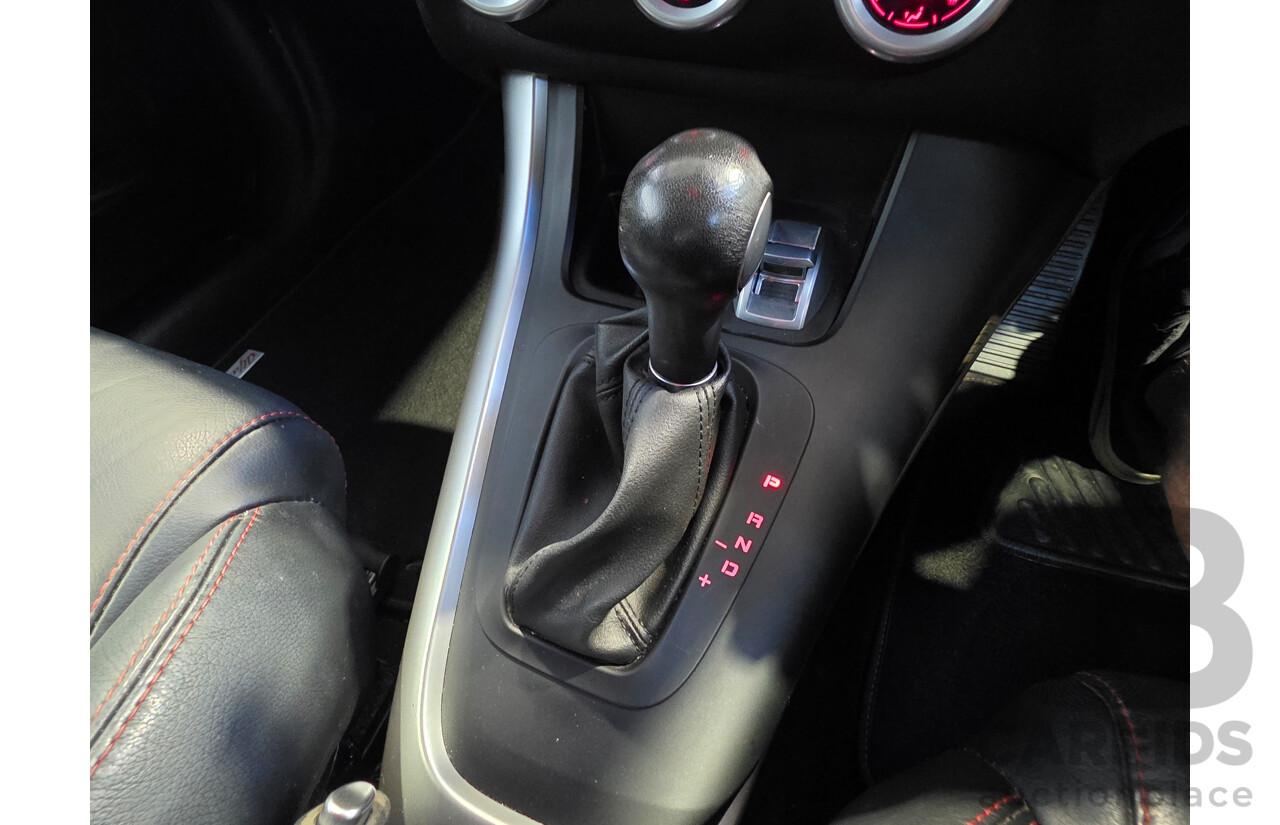 04/2014 Alfa Romeo Giulietta PROGRESSION (FWD) 5d Hatchback White 1.4L