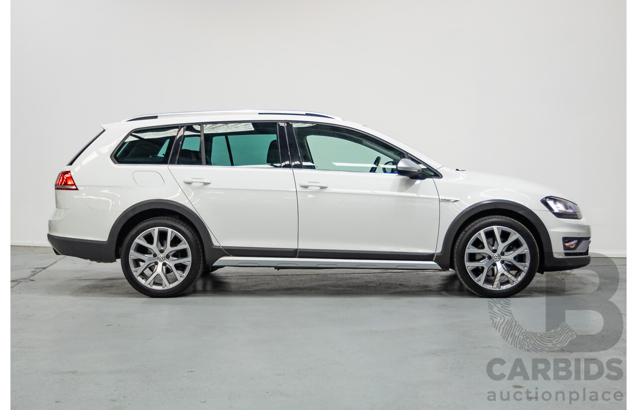 4/2016 Volkswagen Golf Alltrack 132 TSI (AWD) AU MY16 4d Wagon Pure White Turbo 1.8L