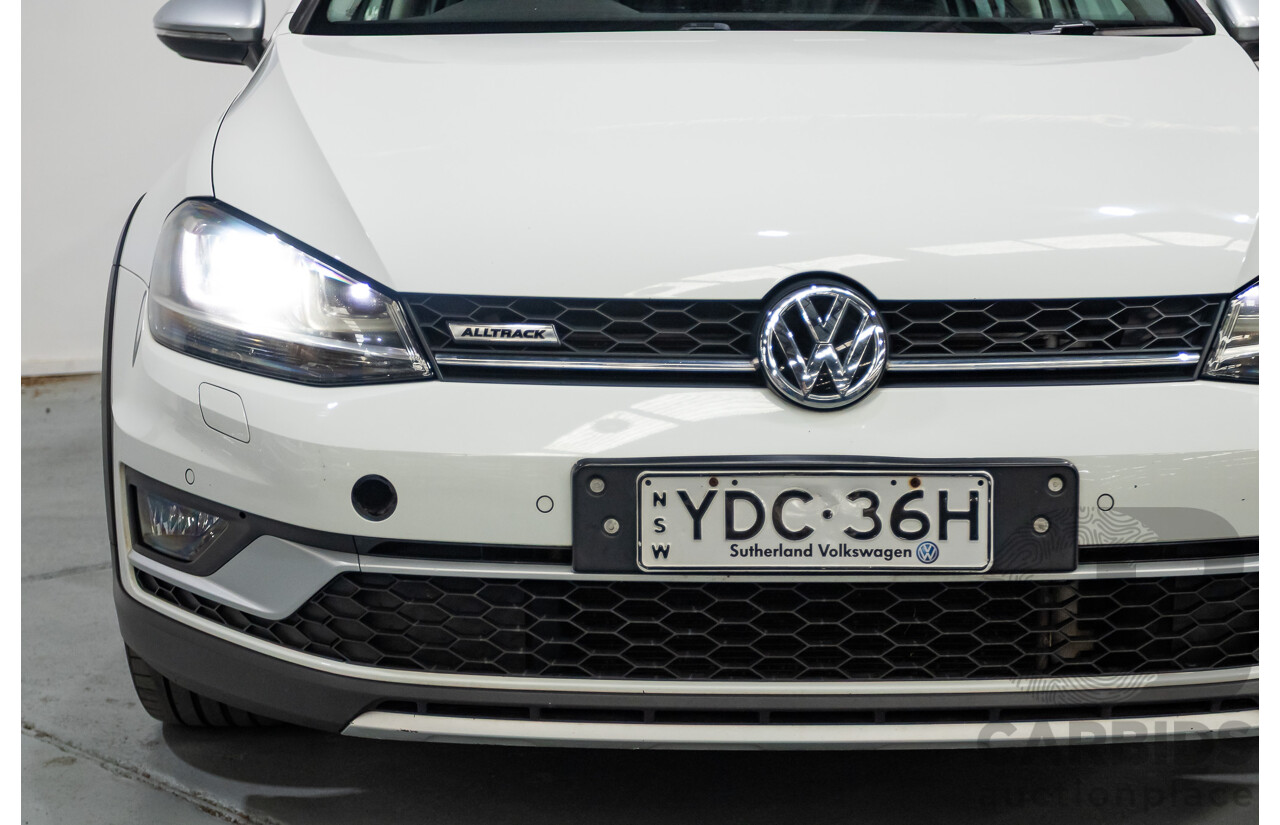 4/2016 Volkswagen Golf Alltrack 132 TSI (AWD) AU MY16 4d Wagon Pure White Turbo 1.8L