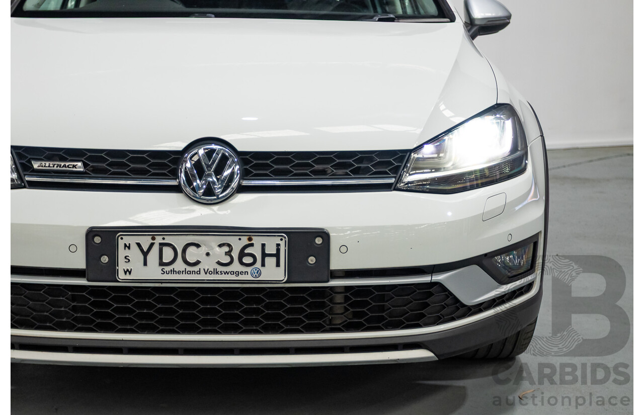 4/2016 Volkswagen Golf Alltrack 132 TSI (AWD) AU MY16 4d Wagon Pure White Turbo 1.8L