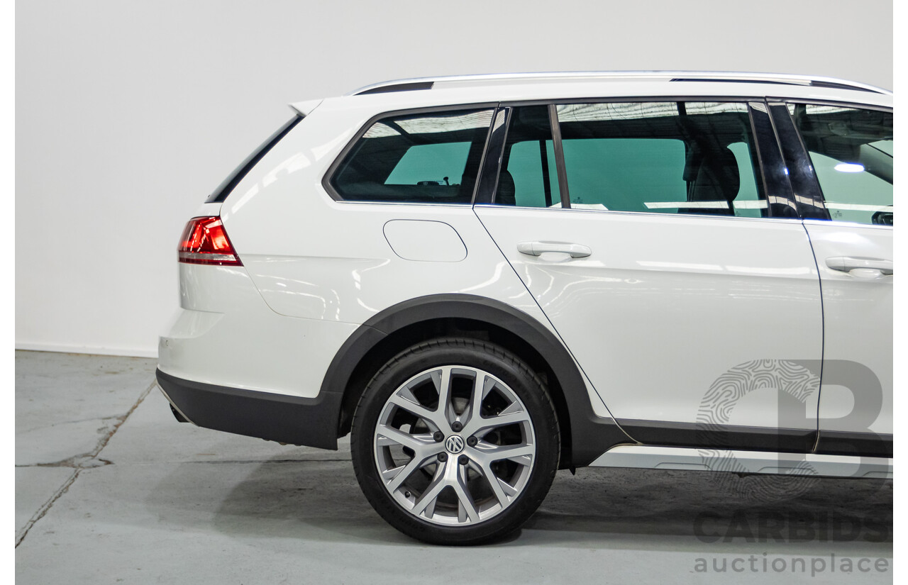 4/2016 Volkswagen Golf Alltrack 132 TSI (AWD) AU MY16 4d Wagon Pure White Turbo 1.8L