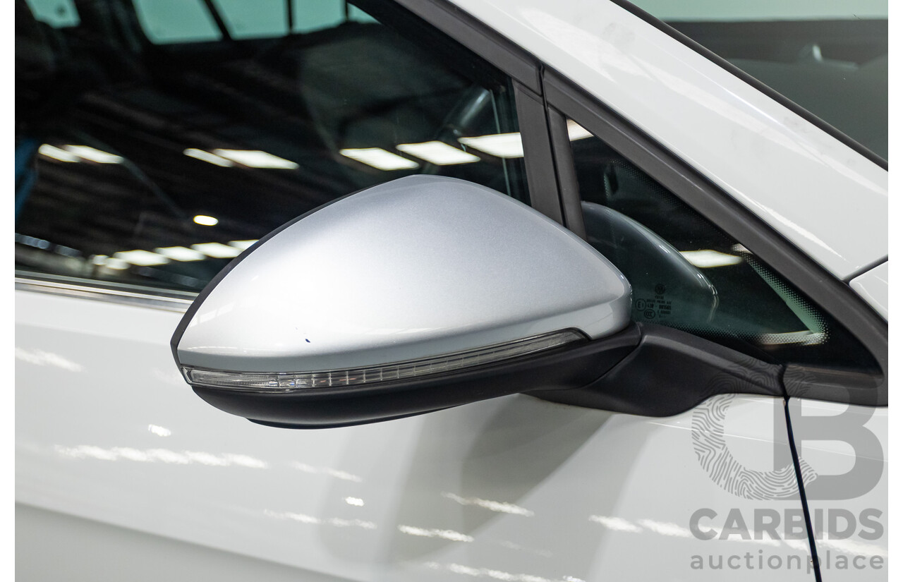 4/2016 Volkswagen Golf Alltrack 132 TSI (AWD) AU MY16 4d Wagon Pure White Turbo 1.8L