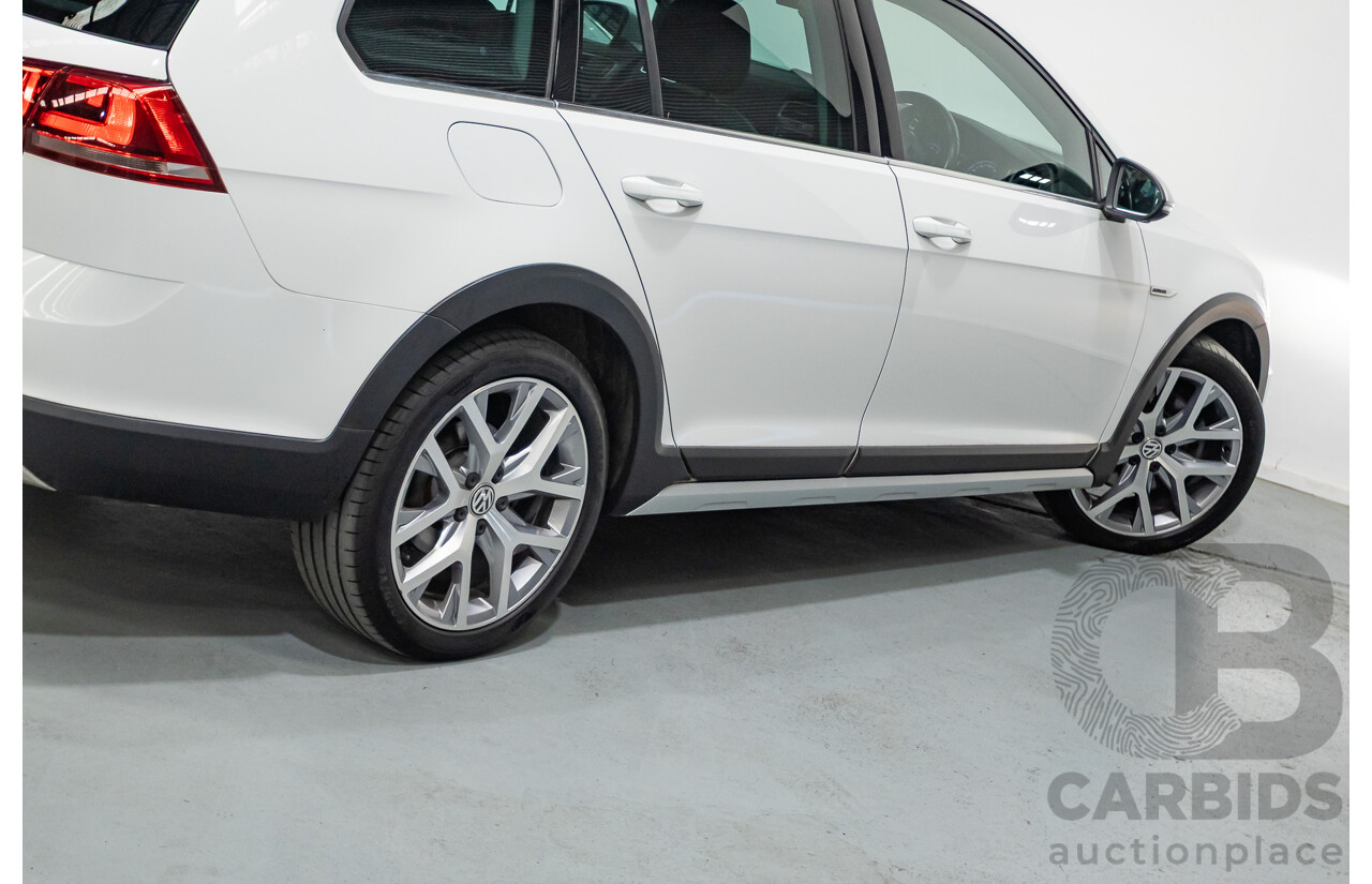 4/2016 Volkswagen Golf Alltrack 132 TSI (AWD) AU MY16 4d Wagon Pure White Turbo 1.8L