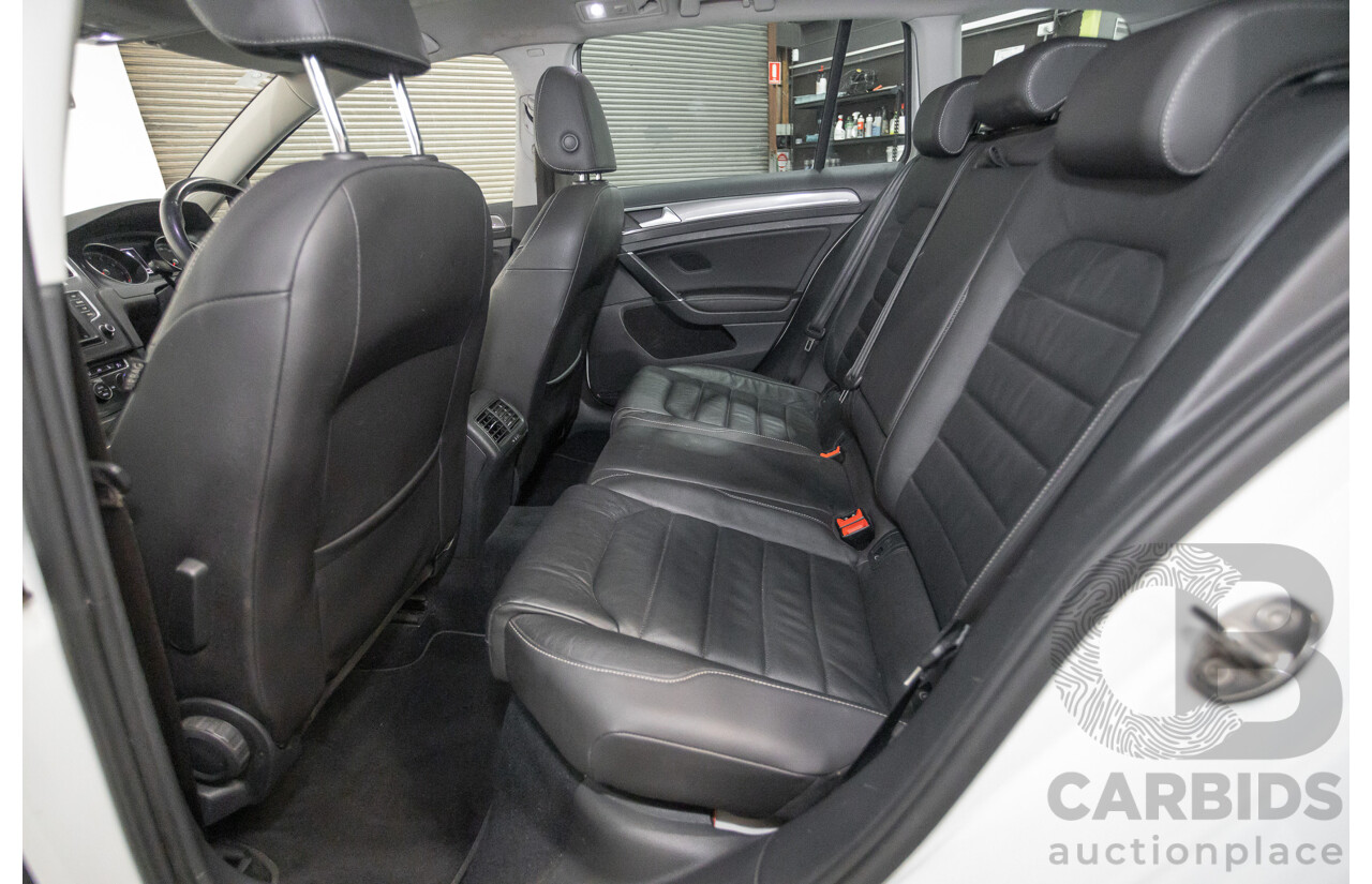 4/2016 Volkswagen Golf Alltrack 132 TSI (AWD) AU MY16 4d Wagon Pure White Turbo 1.8L