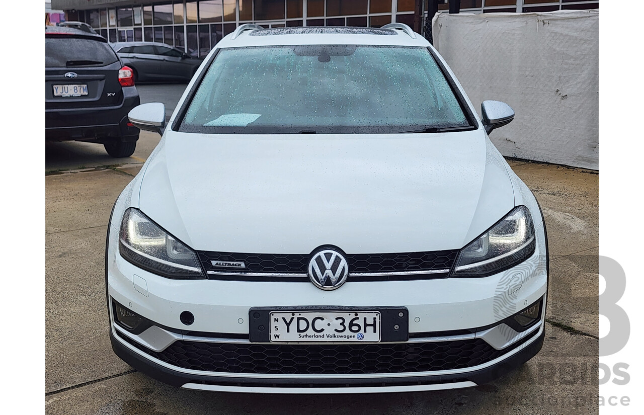 4/2016 Volkswagen Golf Alltrack 132 TSI (AWD) AU MY16 4d Wagon Pure White Turbo 1.8L