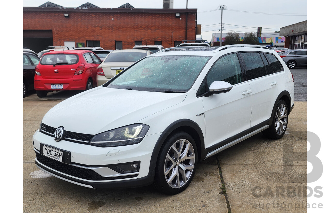 4/2016 Volkswagen Golf Alltrack 132 TSI (AWD) AU MY16 4d Wagon Pure White Turbo 1.8L