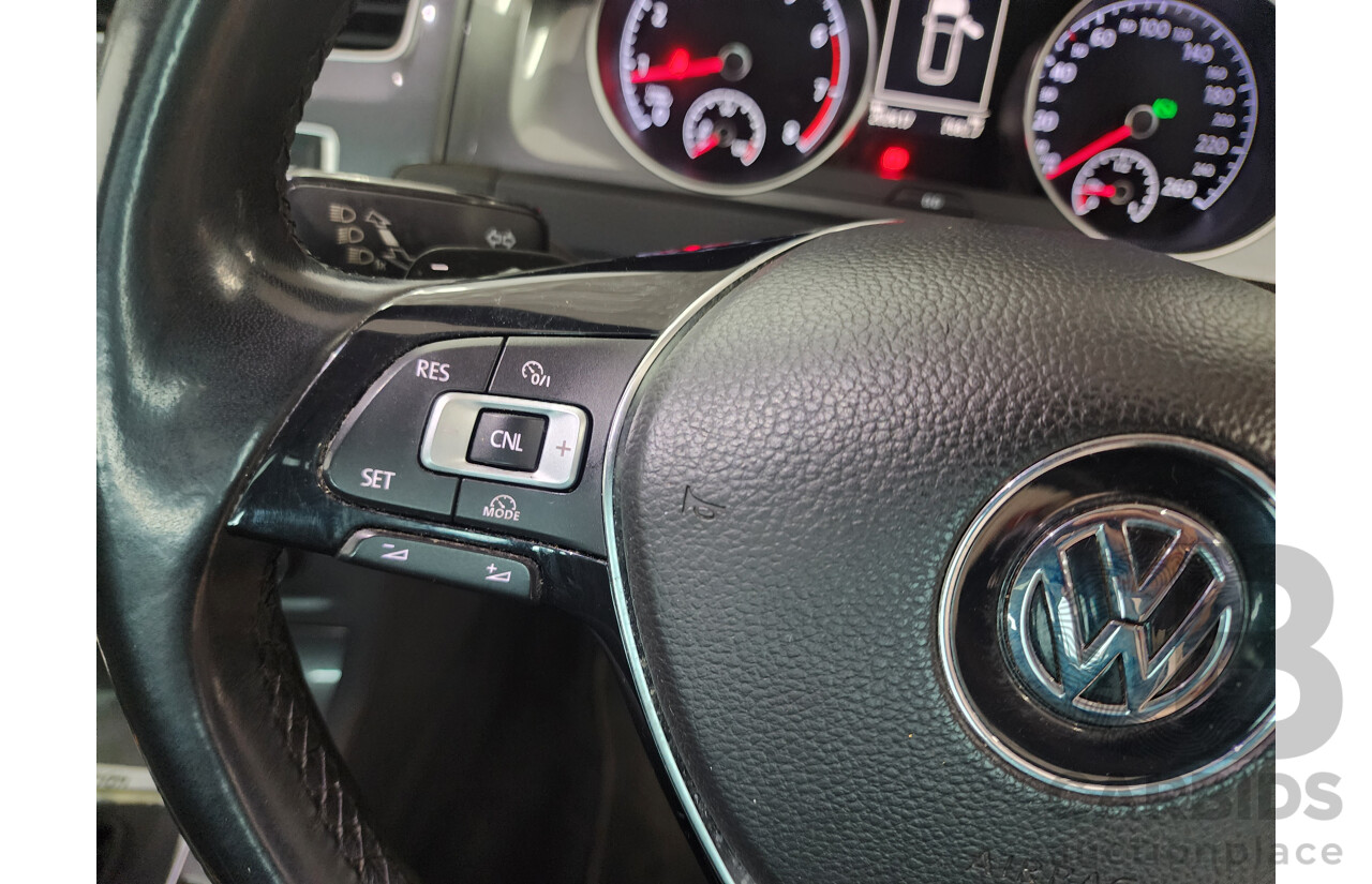 4/2016 Volkswagen Golf Alltrack 132 TSI (AWD) AU MY16 4d Wagon Pure White Turbo 1.8L