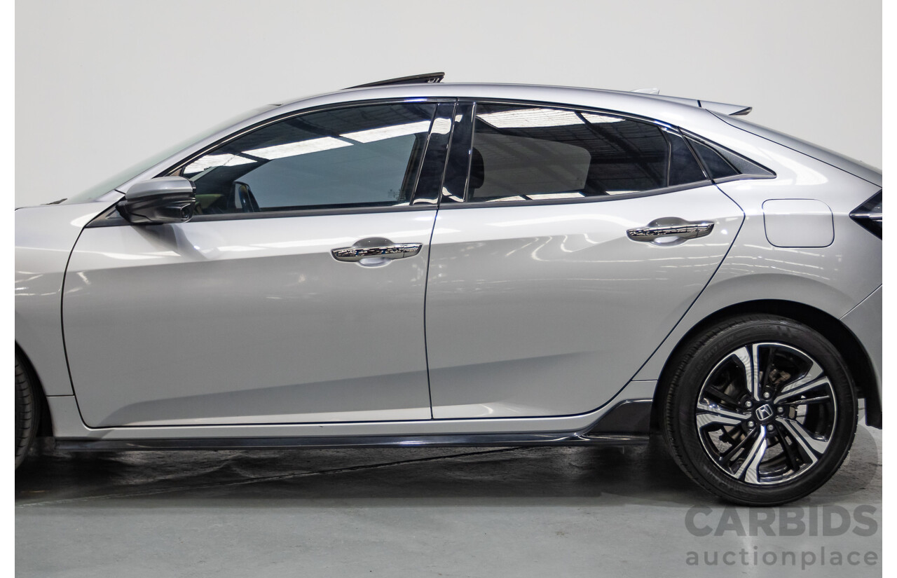 03/2018 Honda Civic RS MY17 5D Hatchback Lunar Silver Metallic Turbo 1.5L