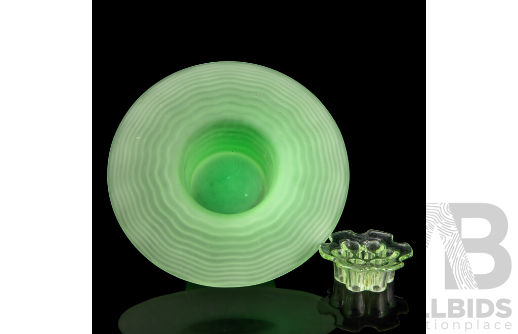 Vintage Bagley Art Deco Uranium Glass Posy Bowl and Frog