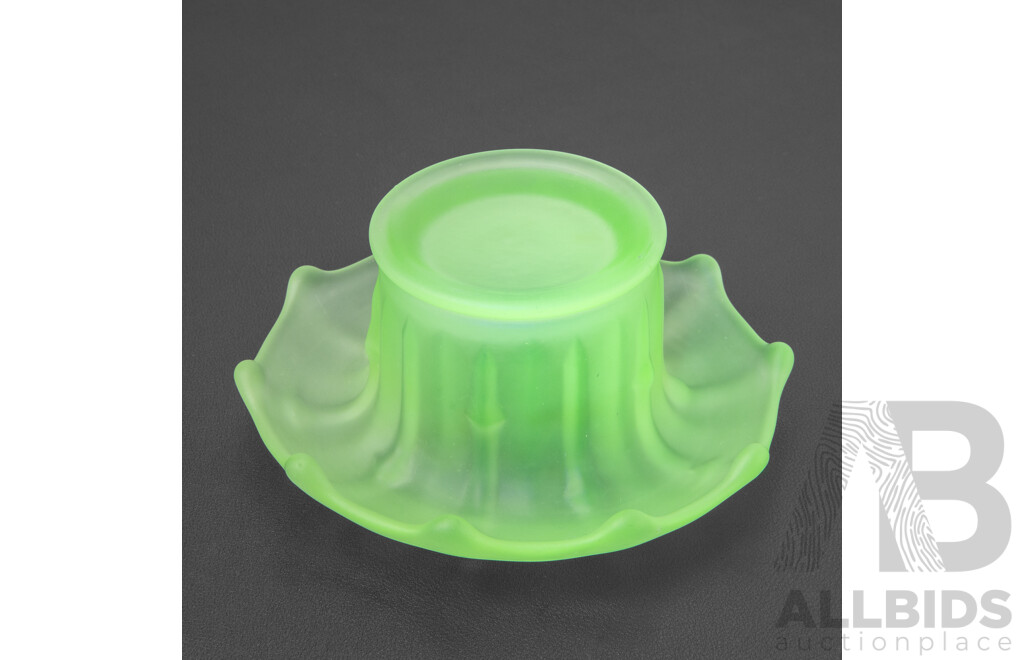 Depression Era Splash Form Uranium Glass Vase