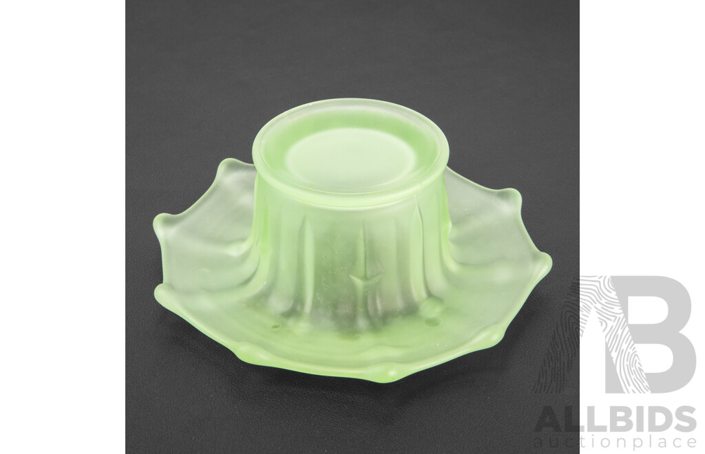Depression Era Splash Form Uranium Glass Vase