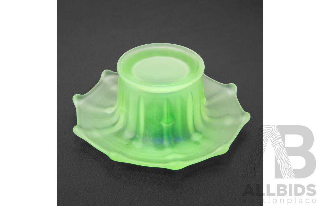 Depression Era Splash Form Uranium Glass Vase
