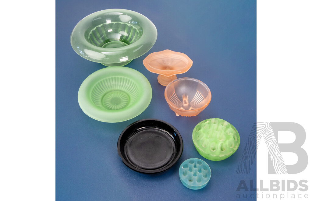 Collection of Vintage Coloured Glass Pieces Including Dishes, Bowls and Frogs