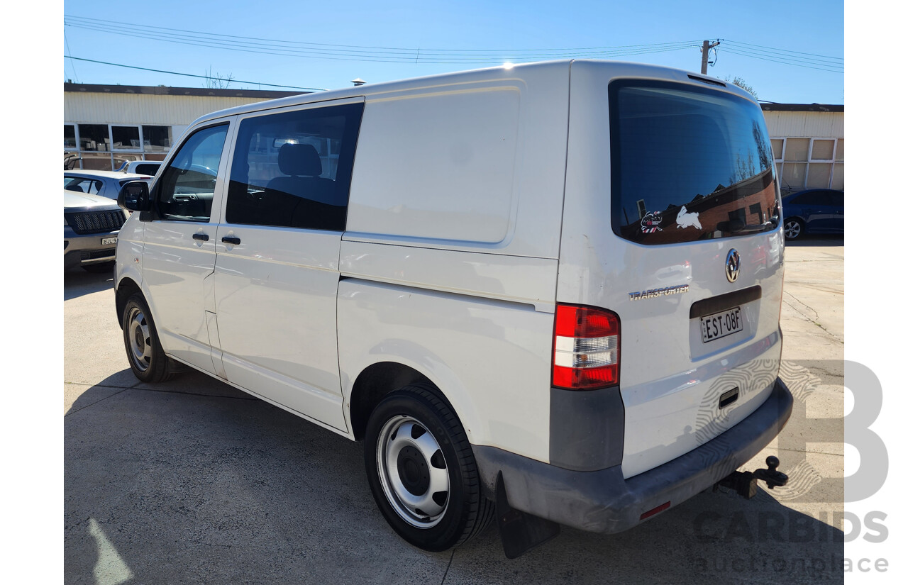 01/2010 Volkswagen Transporter 132 TDI SWB LOW T5 MY10 Van White 2.0L