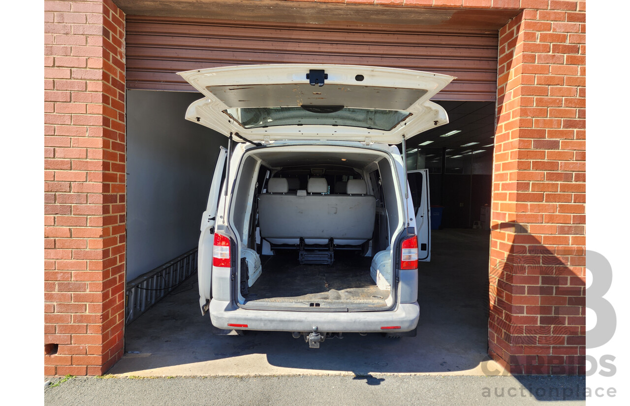 01/2010 Volkswagen Transporter 132 TDI SWB LOW T5 MY10 Van White 2.0L