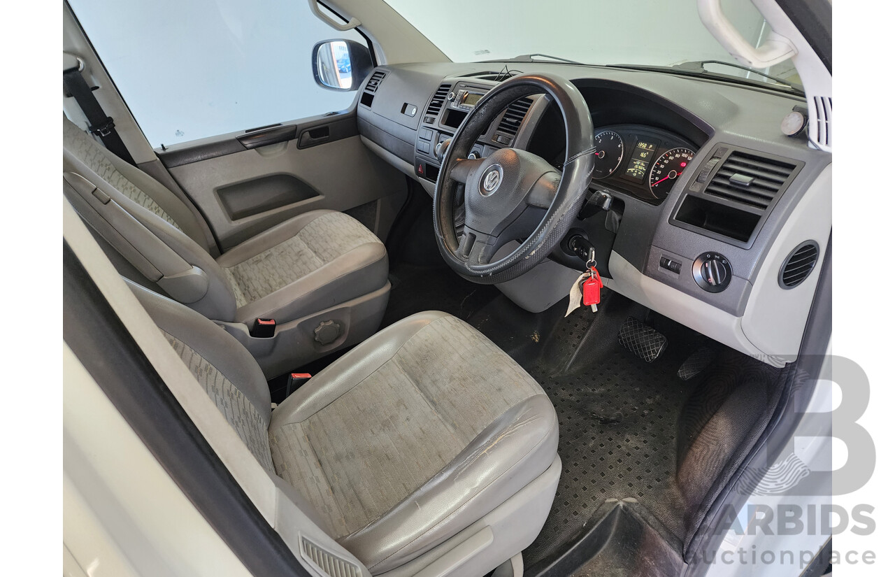 01/2010 Volkswagen Transporter 132 TDI SWB LOW T5 MY10 Van White 2.0L