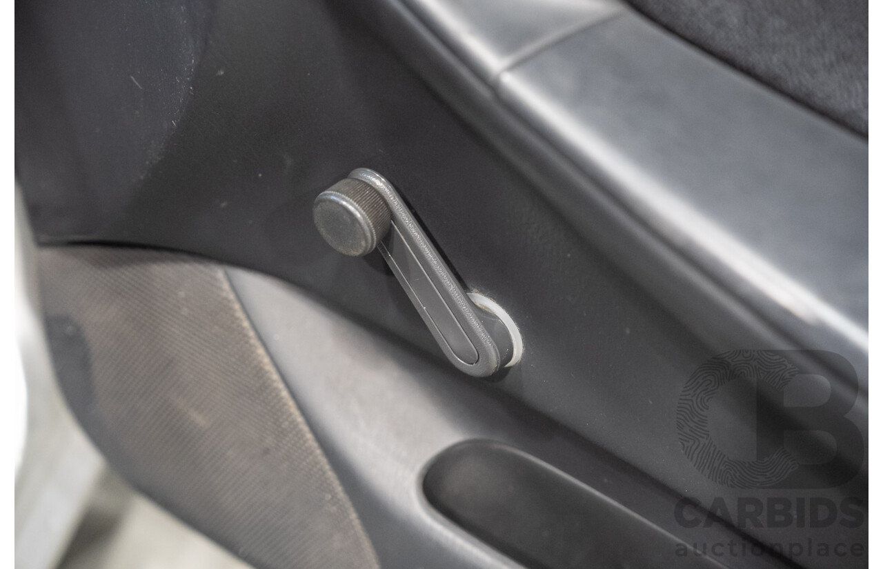 11/2002 Toyota Corolla Ascent ZZE122R 4d Wagon Silver 1.8L