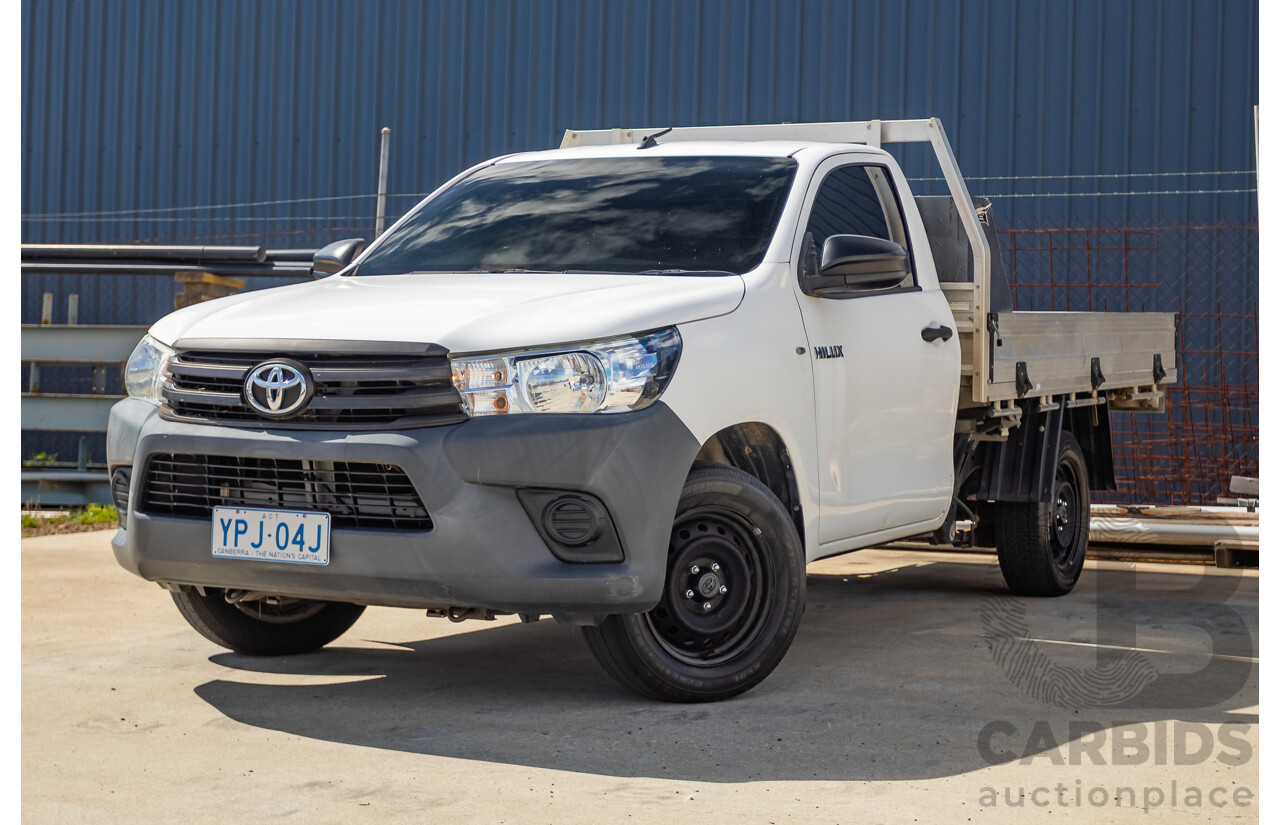 06/2018 Toyota Hilux Workmate TGN121R MY17 C/Chas White 2.7L