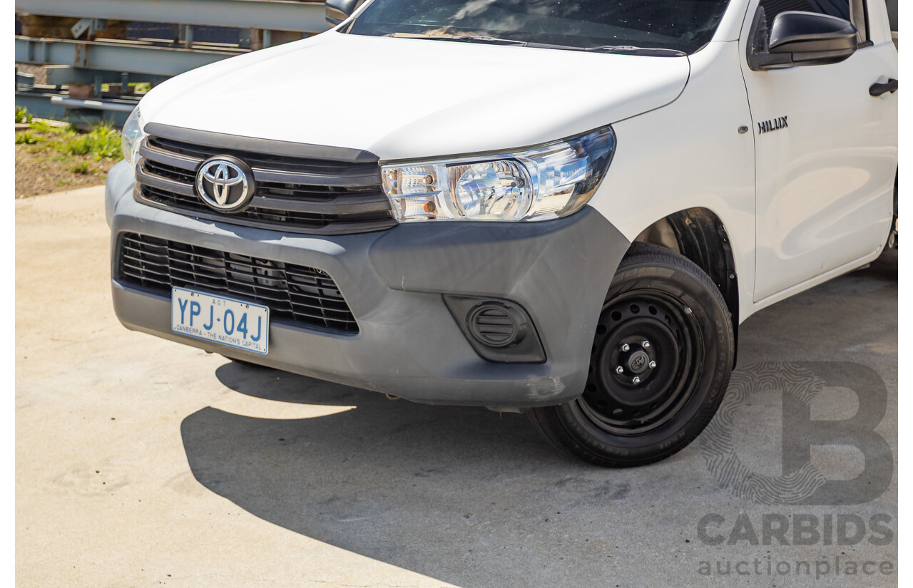 06/2018 Toyota Hilux Workmate TGN121R MY17 C/Chas White 2.7L