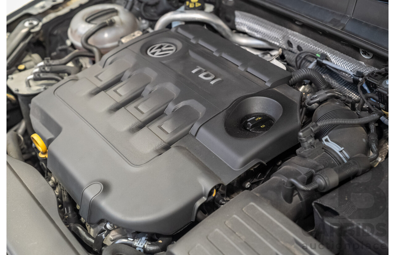 04/2016 Volkswagen Golf 110 TDI Highline AU MY16 4d Wagon Grey 2.0L