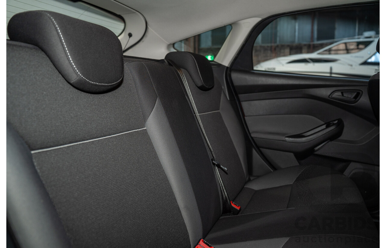 04/2013 Ford Focus Ambiente LW MK2 5d Hatchback Red 1.6L