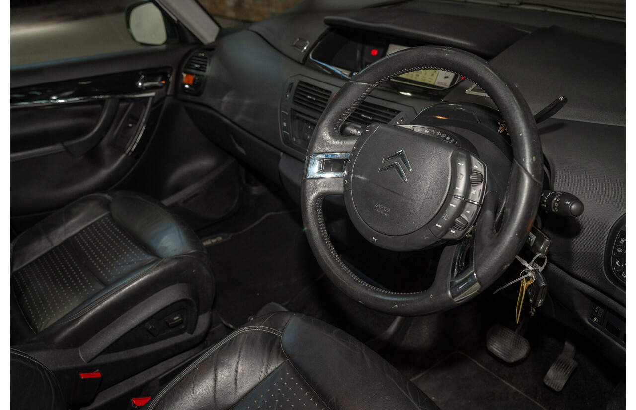 09/2010 Citroen C4 Picasso HDI (FWD) 4d Wagon White 2.0L 7 Seats