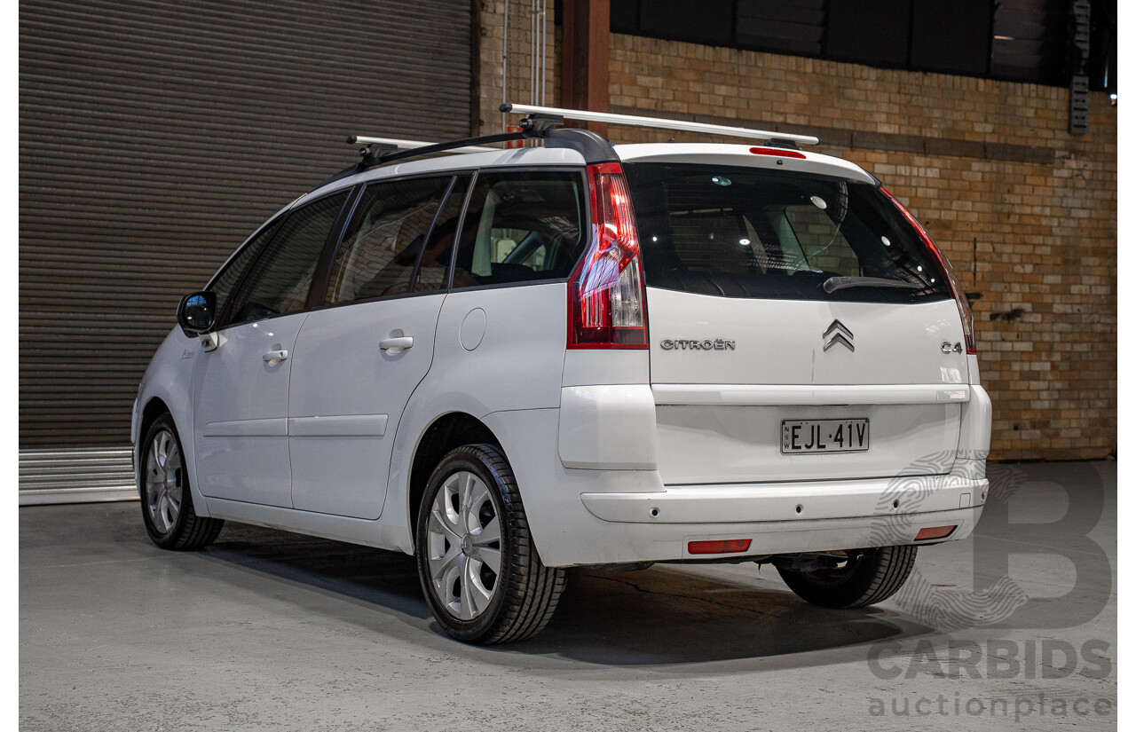 09/2010 Citroen C4 Picasso HDI (FWD) 4d Wagon White 2.0L 7 Seats