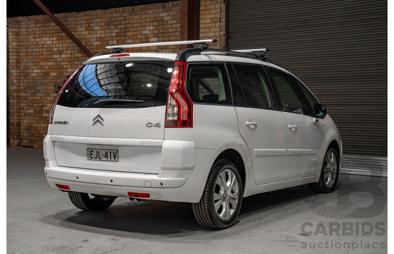 09/2010 Citroen C4 Picasso HDI (FWD) 4d Wagon White 2.0L 7 Seats