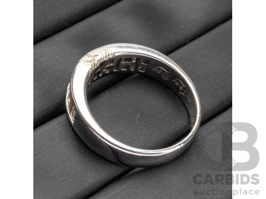 9ct White Gold & Diamonds Dress Ring - Size Q