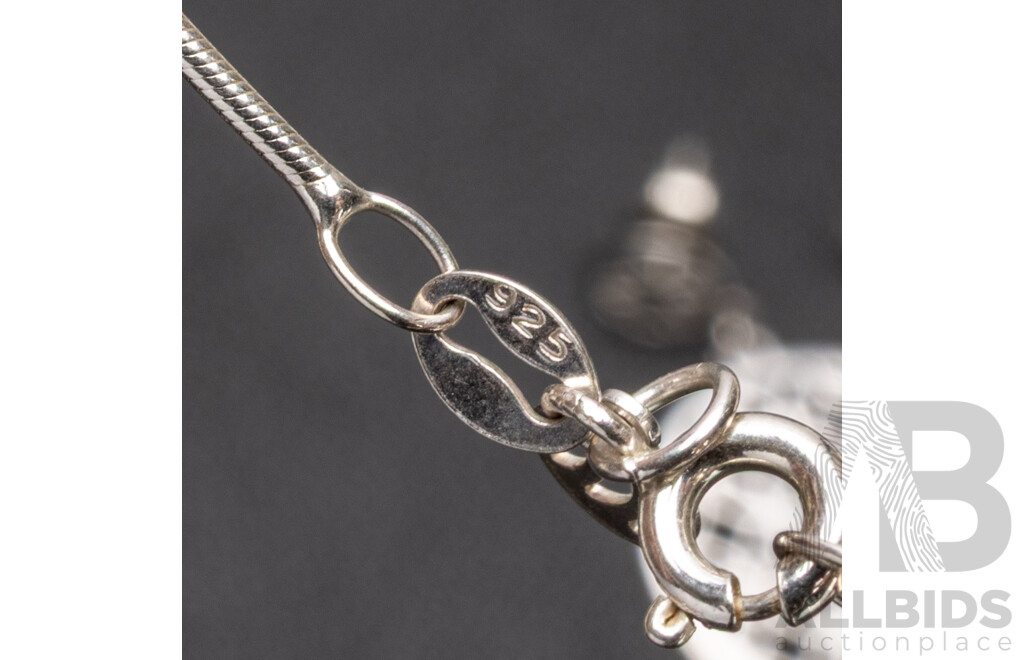 925 Sterling Silver Necklace with Pierced Plate Pendant & Earrings Set - 7.82gms