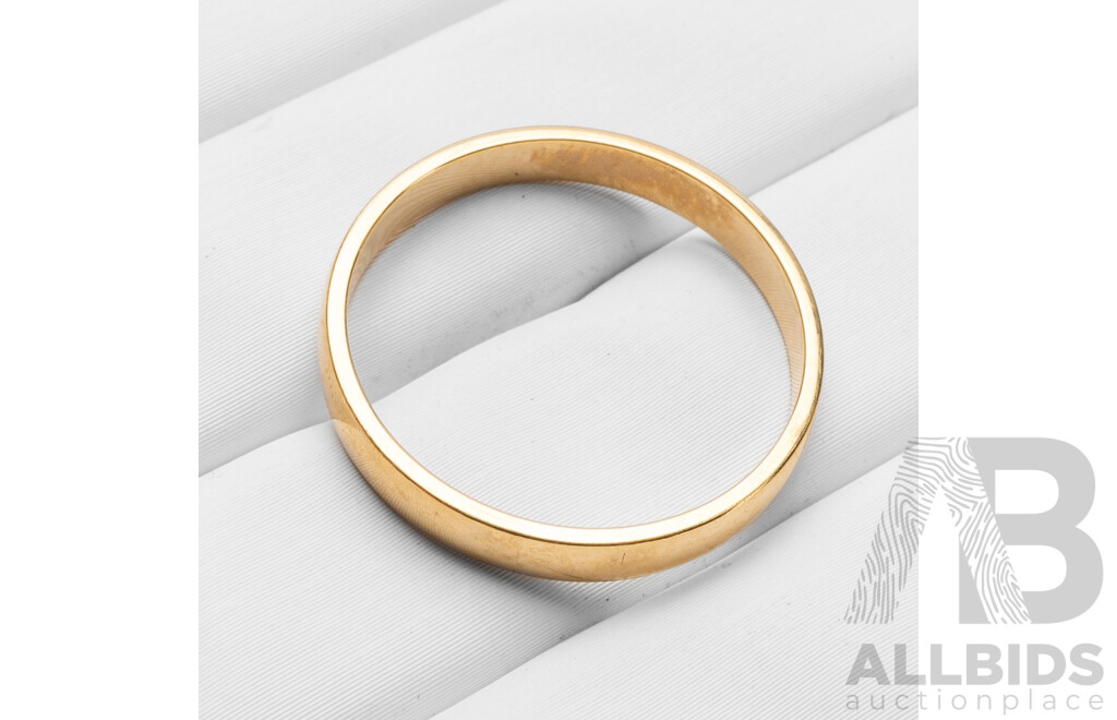 9ct Yellow Gold Wedder - Size R