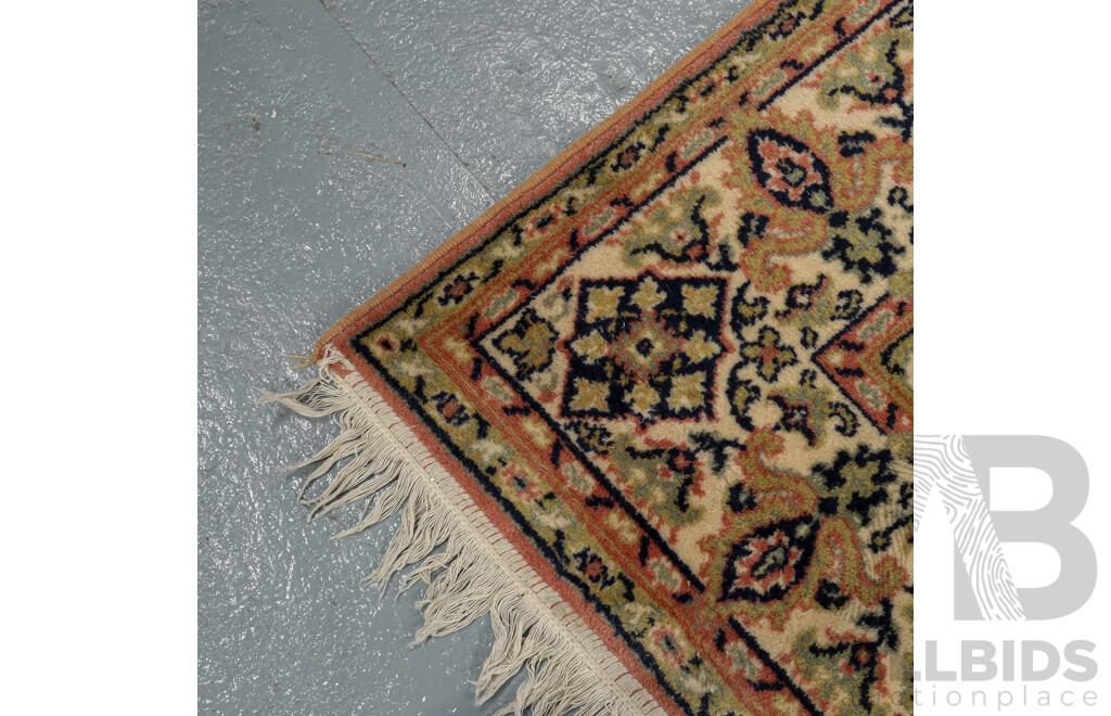 Hand Knotted Persian Rug