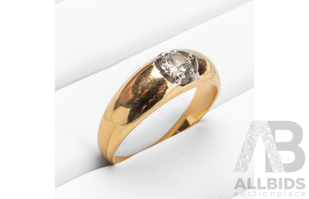 18ct Yellow Gold & Diamond Ring - Size M.5