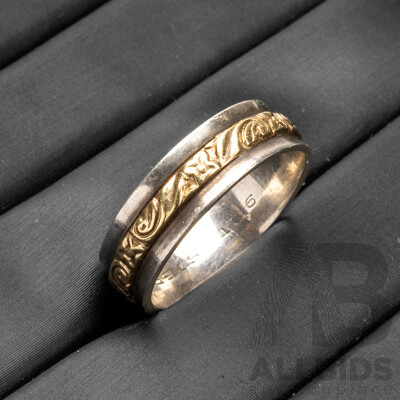 Vintage 925 Sterling Silver & 9ct Yellow Gold Fancy Wedder - Size N.5