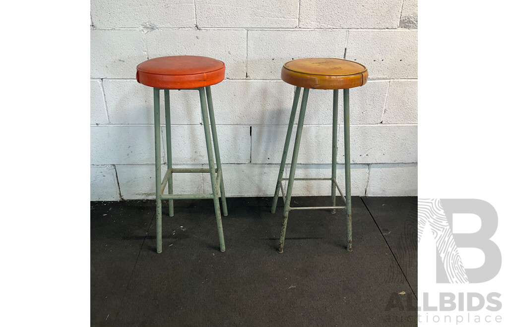 Outdoor Folding Butler's Tray, Rustic Wooden Footstool & Pair of Vintage Metal Barstools - Lot of 4