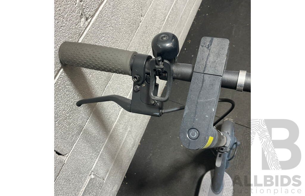 XIAOMI MI Electric Scooter